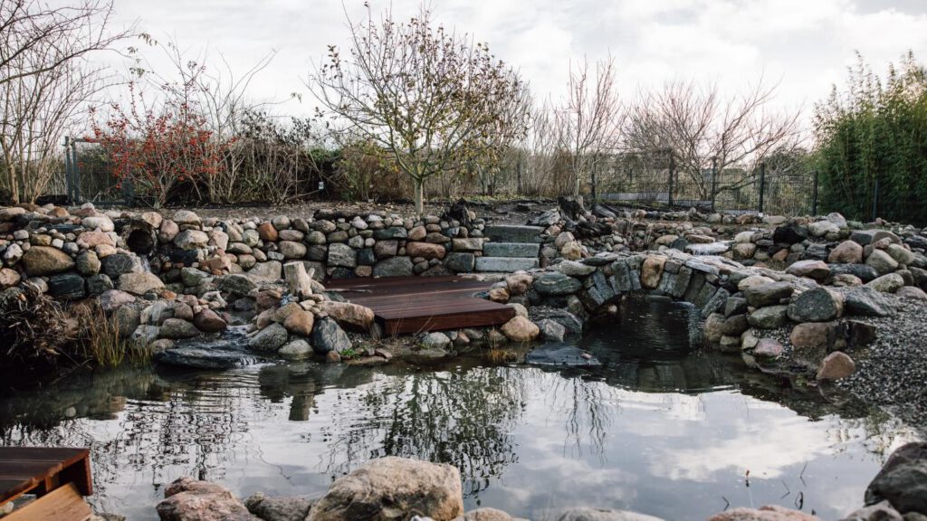 Instagram post from gartenbau_gnefkow. This post is in position 0.